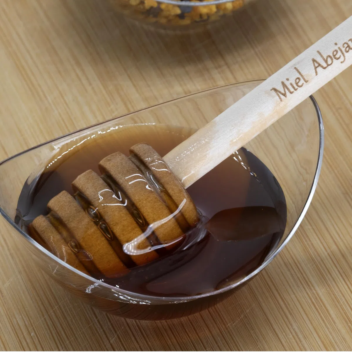 Miel de Bosque 1kg Cruda Sin Filtrar Ni Pasteurizar Pura de Abeja y Natural